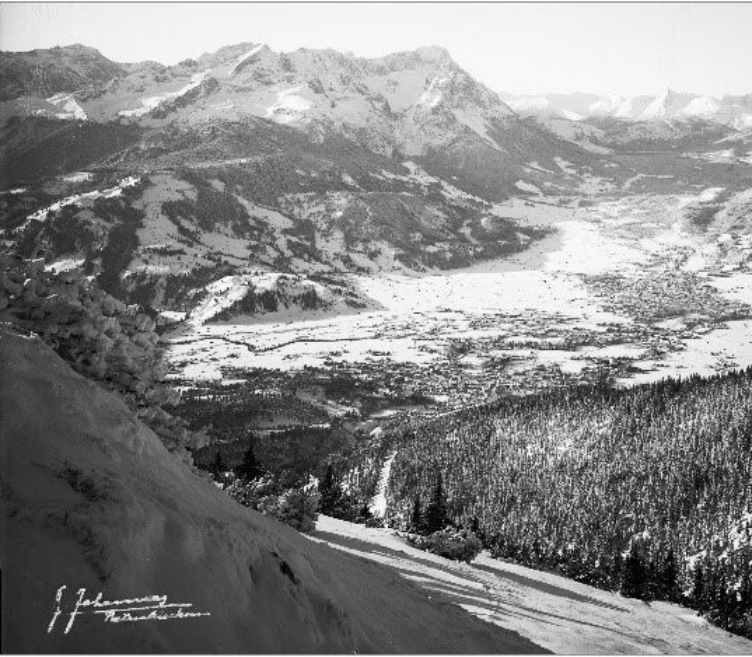 Blick auf Garmisch-Partenkirchen